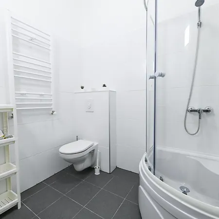 Charming In Damjanich Str., Lucas